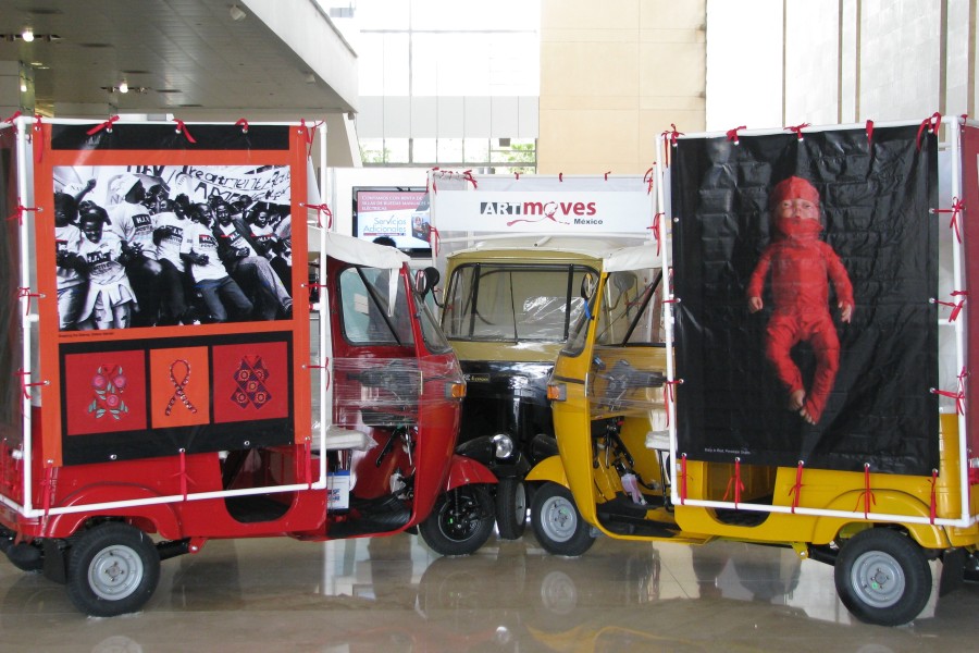 Two ArtMoves works displayed on auto-rickshaws during the XVII International AIDS Conference