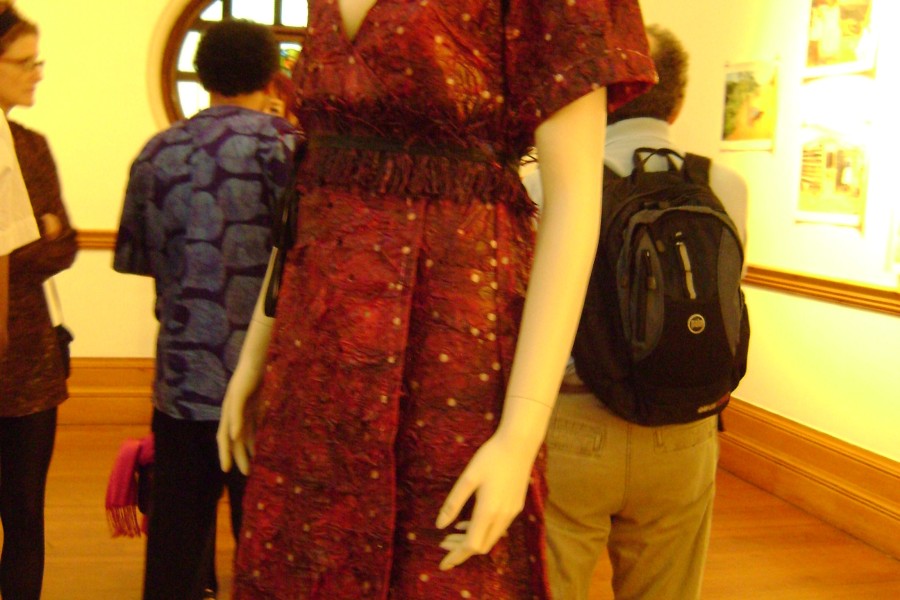 Adriana Bertini’s cocktail dress and belt *Paola*