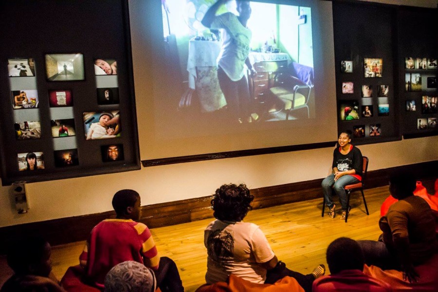 An artivist performing in the Banishing Stigma Room