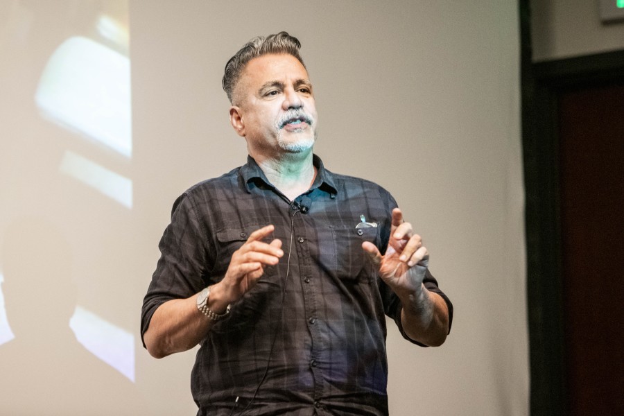 Fowlermuseum20191005Tn 8782