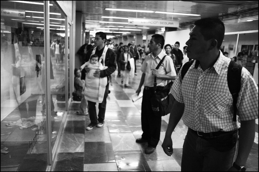 Through Positive Eyes Mexico City Metro