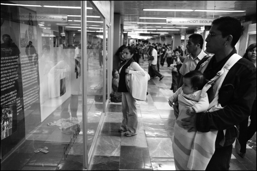 Through Positive Eyes Mexico City Metro Exhibition